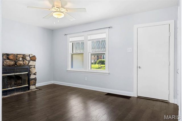 9533 Muriel Avenue, Overland, MO 63114