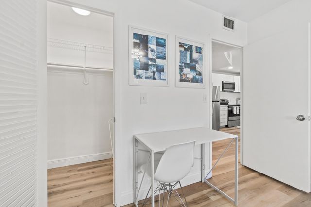 223 Columbia Drive 214, Cape Canaveral, FL 32920