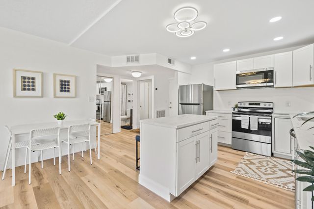 223 Columbia Drive 214, Cape Canaveral, FL 32920