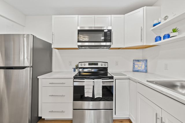 223 Columbia Drive 214, Cape Canaveral, FL 32920