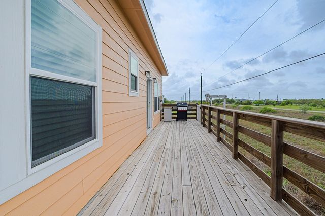 11 & 12 Bayview Loop, Rockport, TX 78382