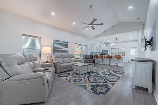 11 & 12 Bayview Loop, Rockport, TX 78382