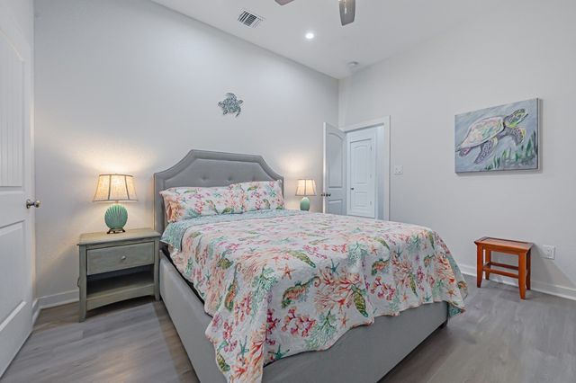11 & 12 Bayview Loop, Rockport, TX 78382