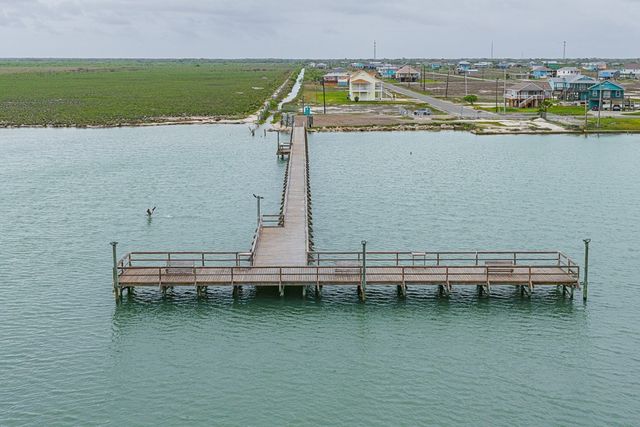 11 & 12 Bayview Loop, Rockport, TX 78382