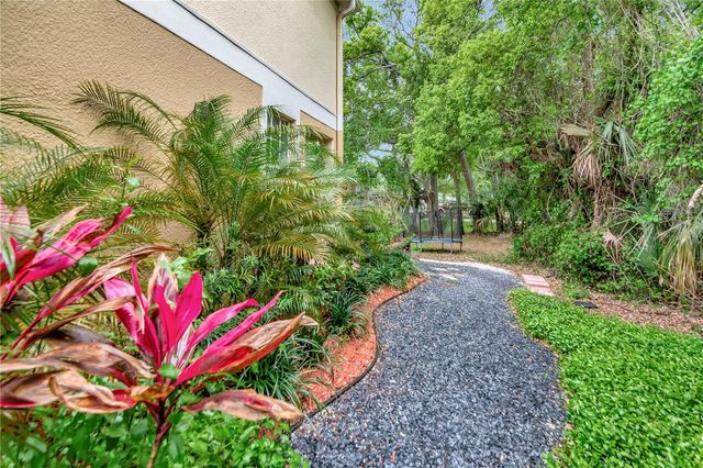 1992 FIESTA RIDGE COURT, Tampa, FL 33604