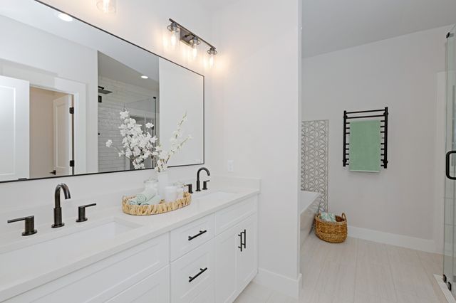 418 W 4th Street, Justin, TX 76247