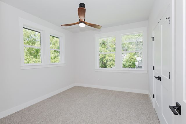 418 W 4th Street, Justin, TX 76247