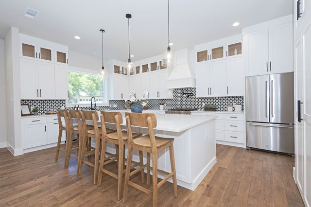 418 W 4th Street, Justin, TX 76247