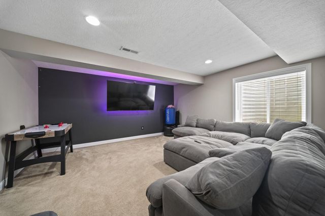 100 Bradley Court, 591, Pickerington, OH 43147
