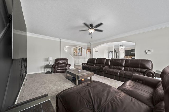 100 Bradley Court, 591, Pickerington, OH 43147