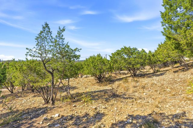 5005 Arrowhead DR, Lago Vista, TX 78645