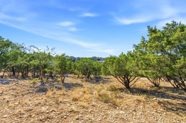 5005 Arrowhead DR, Lago Vista, TX 78645