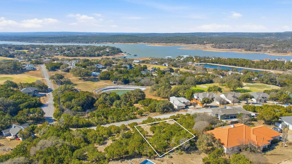 5005 Arrowhead DR, Lago Vista, TX 78645