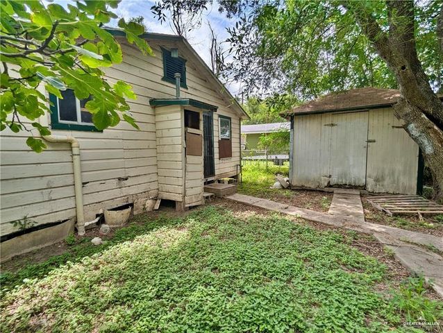 207 N Republic Street, Weslaco, TX 78596