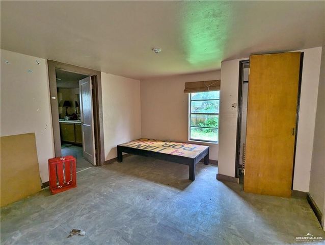207 N Republic Street, Weslaco, TX 78596