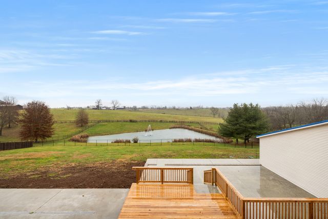 143 Royalty Drive, Lancaster, KY 40444