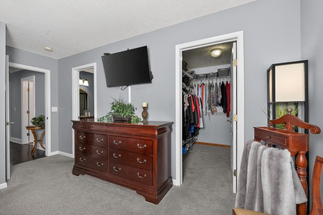 2097 Glenview Drive, Hebron, KY 41048