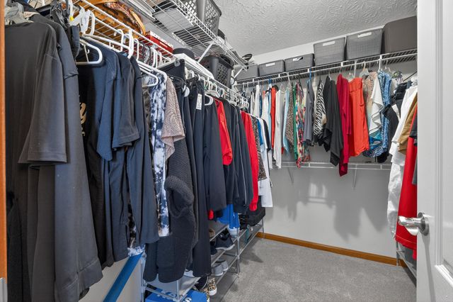 2097 Glenview Drive, Hebron, KY 41048