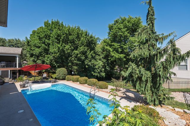 2097 Glenview Drive, Hebron, KY 41048
