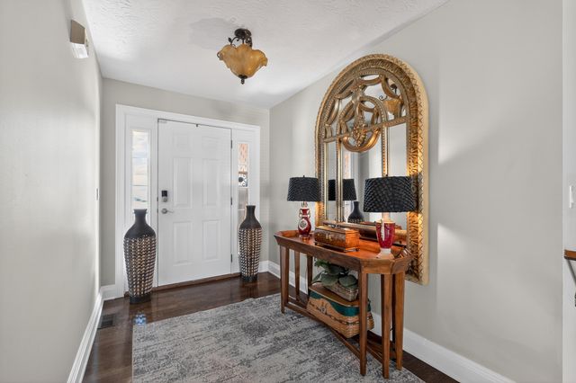 2097 Glenview Drive, Hebron, KY 41048