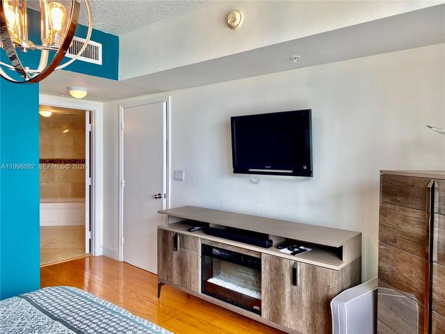 16699 Collins Ave 2510, Sunny Isles Beach, FL 33160