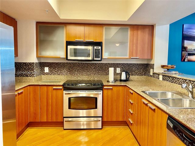 16699 Collins Ave 2510, Sunny Isles Beach, FL 33160