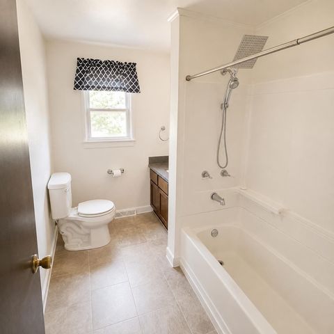 606 Lasalle Street, Bay City, MI 48706