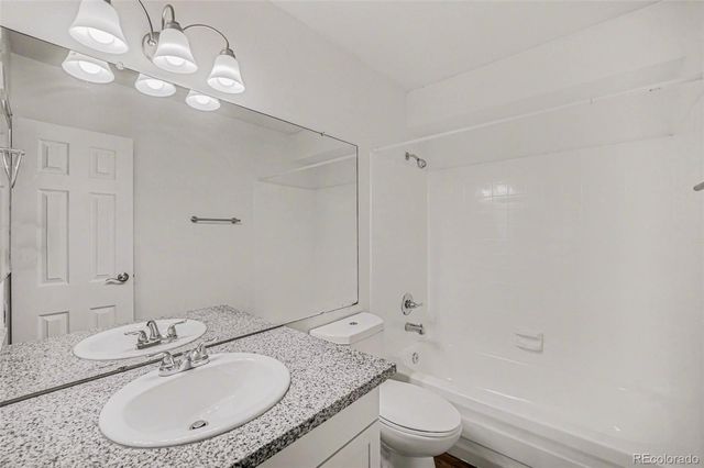 10150 E Virginia Avenue 2-105, Denver, CO 80247