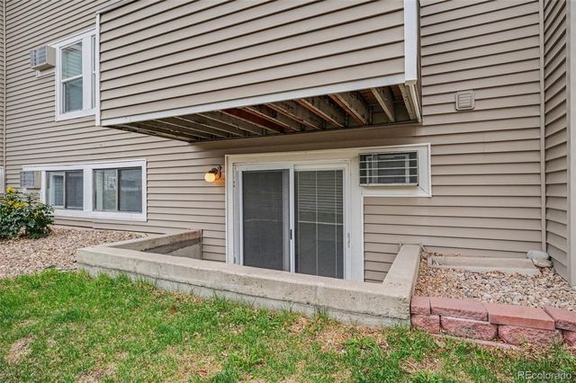 10150 E Virginia Avenue 2-105, Denver, CO 80247