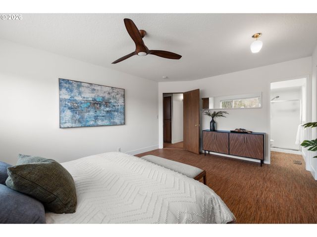 15330 Nw OAKHILLS Dr, Beaverton, OR 97006