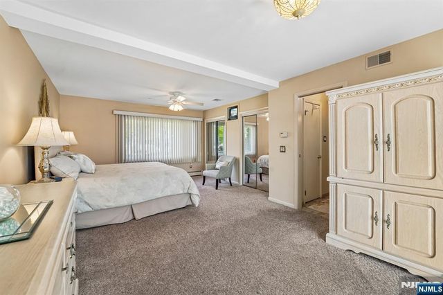 203 Lawrence Drive, Paramus, NJ 07652