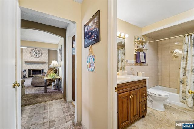 203 Lawrence Drive, Paramus, NJ 07652