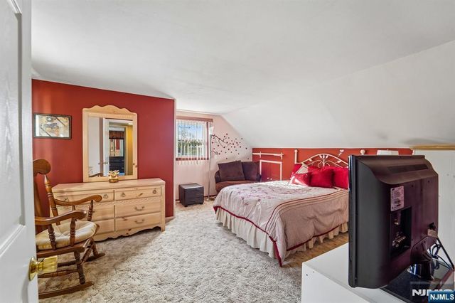 203 Lawrence Drive, Paramus, NJ 07652