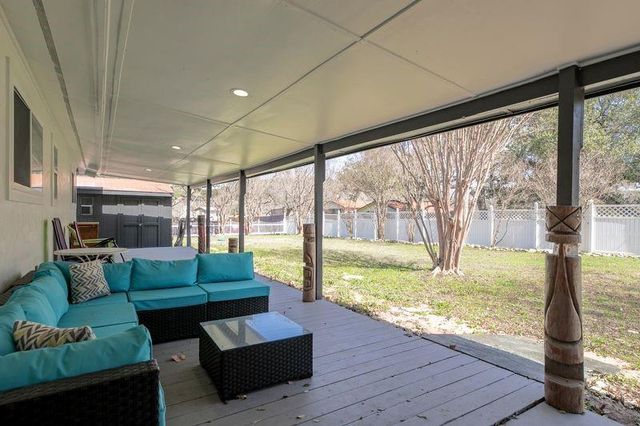 640 Rainbow Ridge, Canyon Lake, TX 78133