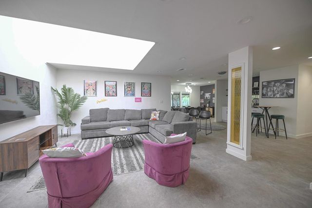 640 Rainbow Ridge, Canyon Lake, TX 78133