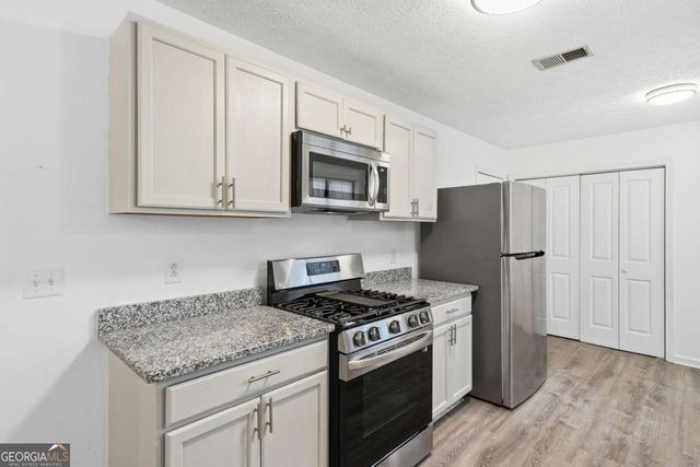 2994 Owens Meadow Drive NW, Kennesaw, GA 30152