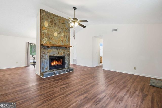 2994 Owens Meadow Drive NW, Kennesaw, GA 30152