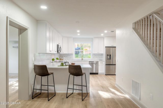 82 Ray Mar Drive, Ormond Beach, FL 32176