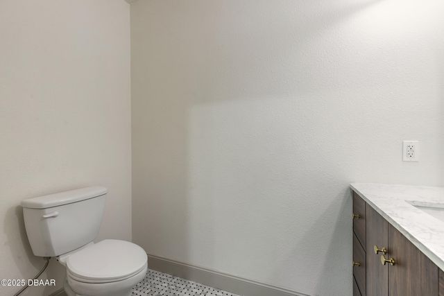 82 Ray Mar Drive, Ormond Beach, FL 32176