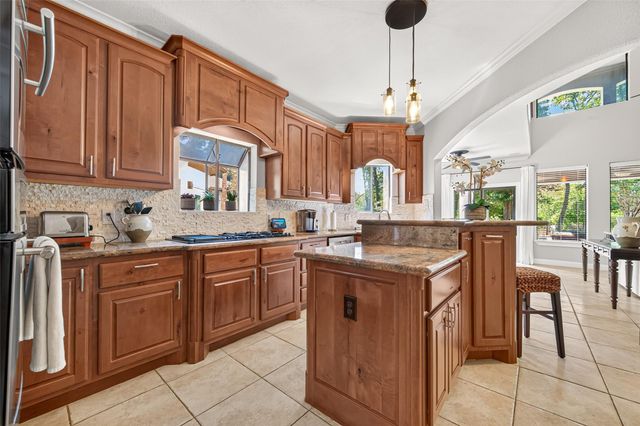 11436 Grand Pine Drive, Montgomery, TX 77356