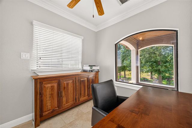 11436 Grand Pine Drive, Montgomery, TX 77356