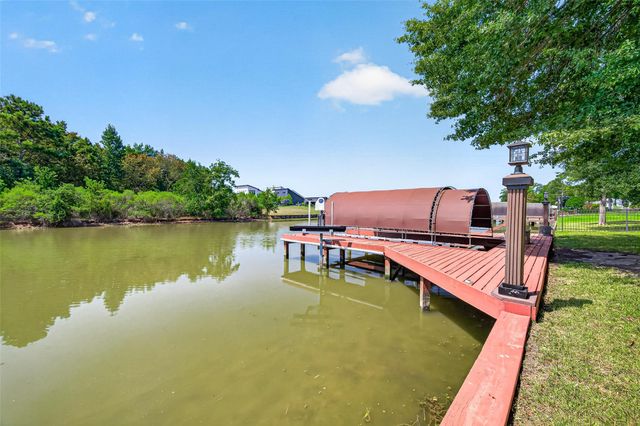 11436 Grand Pine Drive, Montgomery, TX 77356