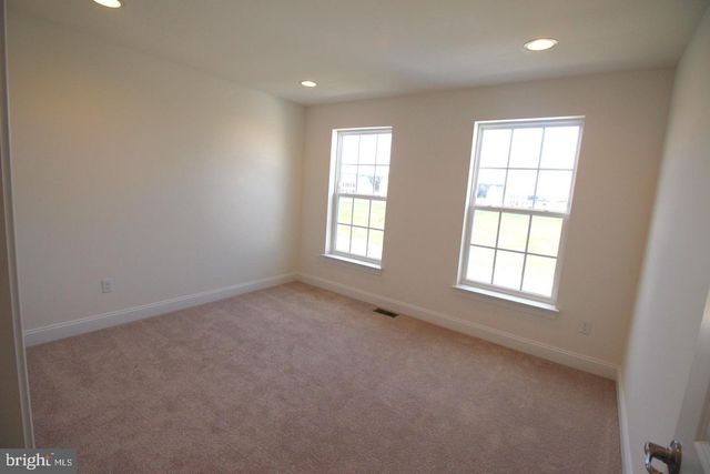 617 MCCRACKEN DR, Middletown, DE 19709