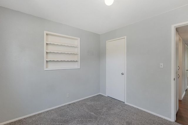 5205 63rd St, Sacramento, CA 95820