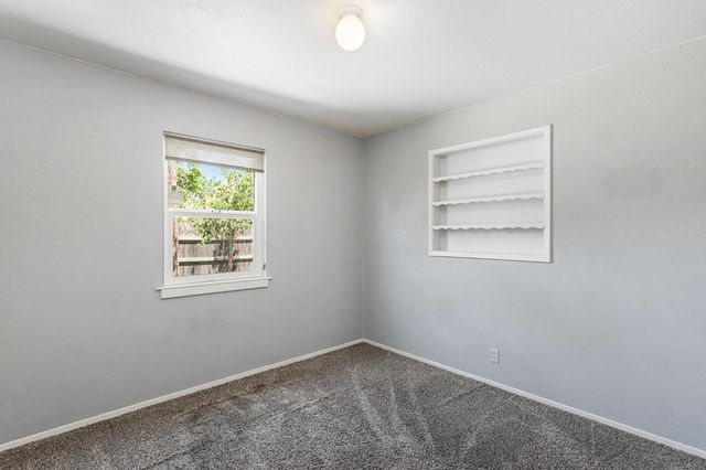 5205 63rd St, Sacramento, CA 95820