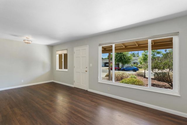 5205 63rd St, Sacramento, CA 95820