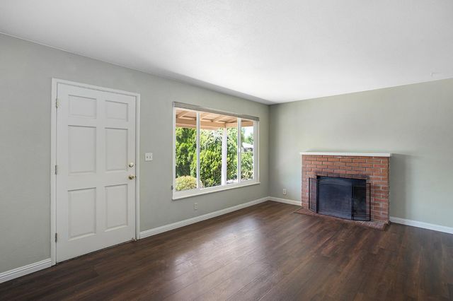 5205 63rd St, Sacramento, CA 95820