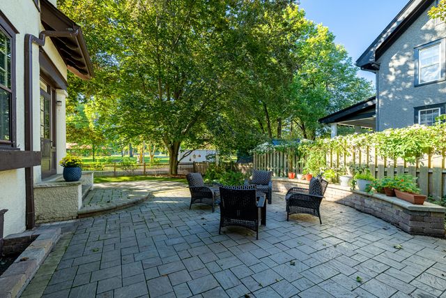 1158 Baldwin Avenue, Ann Arbor, MI 48104