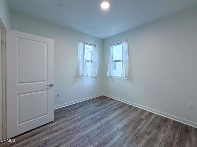 1568 E Thompson Boulevard, Ventura, CA 93001