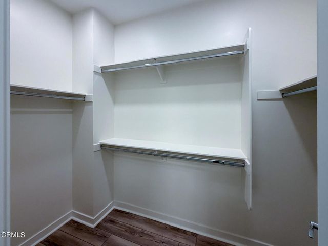 1568 E Thompson Boulevard, Ventura, CA 93001